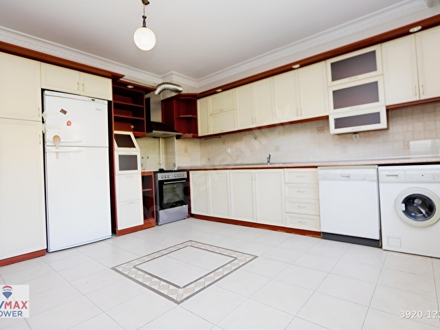 ÇUKURAMBARDA OFİS/İŞYERİ KULLANIMLI 4+1 SATILIK DAİRE - Görsel 10