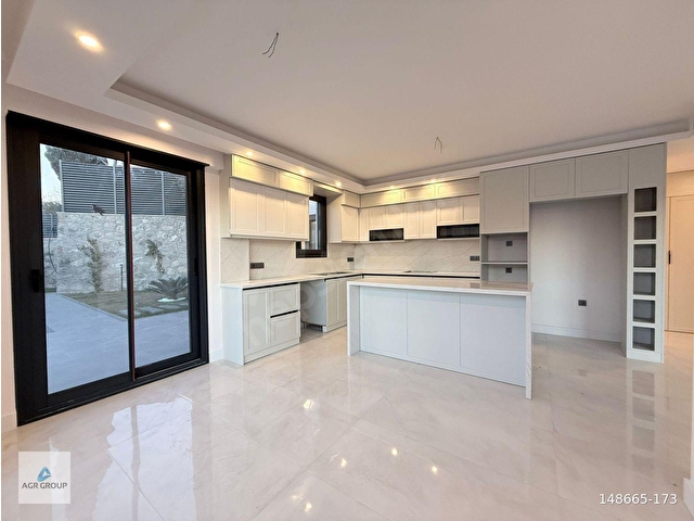 GÜMÜŞLÜKTE 530 M2 ARSA İÇERİSİNDE FIRSAT FİYATA 4+1 VİLLA ! - Görsel 5