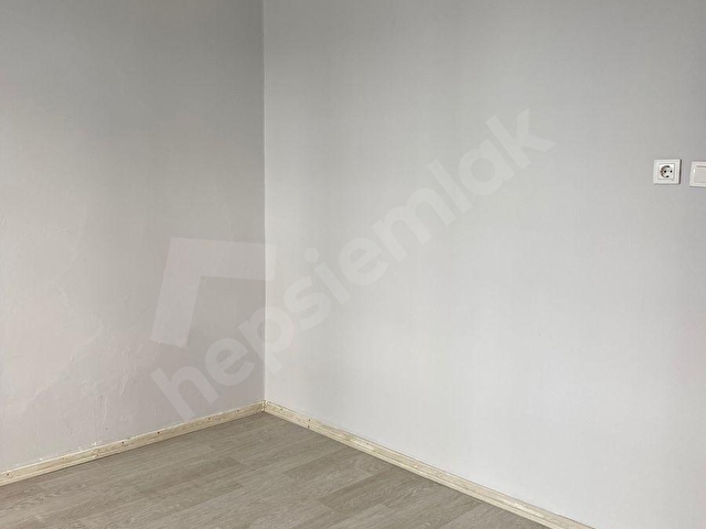 BEYOĞLU AYNALIÇEŞME DE KİRALIK DAİRE - Görsel 3