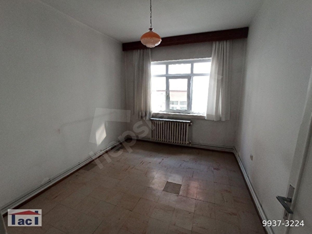 SEYRANBAĞLARI BAĞLAR CADDESİNDE 3+1  BAĞIMSIZ SALON ÖN CEPHE KİRALIK DAİRE - Görsel 11