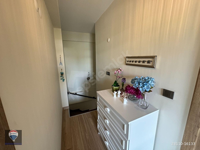 Havuzlu Ve Güvenlikli Sitede Geniş Bahçeli Yeni Villa - Görsel 26
