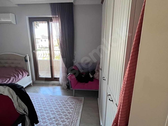 ORTACA CUMHURİYETTE 4+1 TAM MÜSTAKİL SATILIK VİLLA - Görsel 30