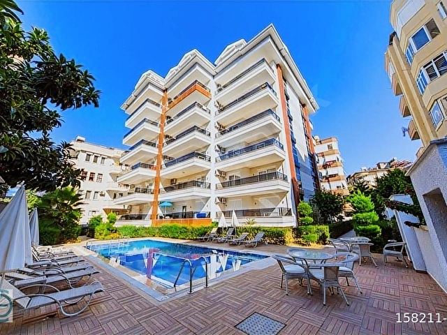 KLEOPATRA PLAJINA 200 METRE HAVUZLU GENİŞ EŞYALI 1+1 DAİRE - Görsel 2