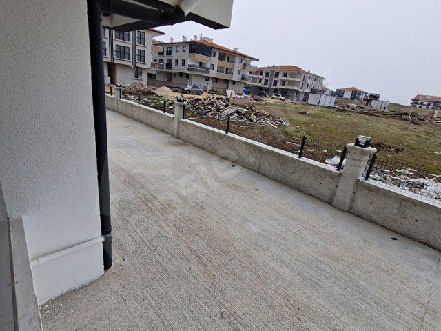 ANKARA İLİ SİNCAN İLÇESİ YENİKENT 29 EKİM MAHALLESİNDE 3+1 KİRALIK SIFIR DAİRE - Görsel 11