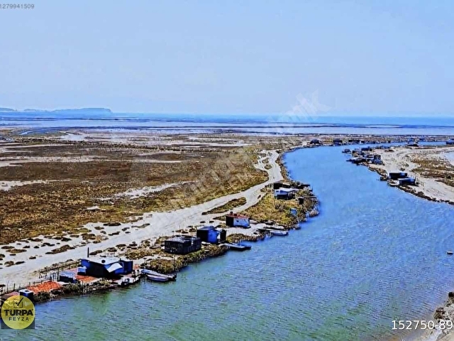 Foça Yeni Bağarasında  Satılık Tarla - Görsel 4