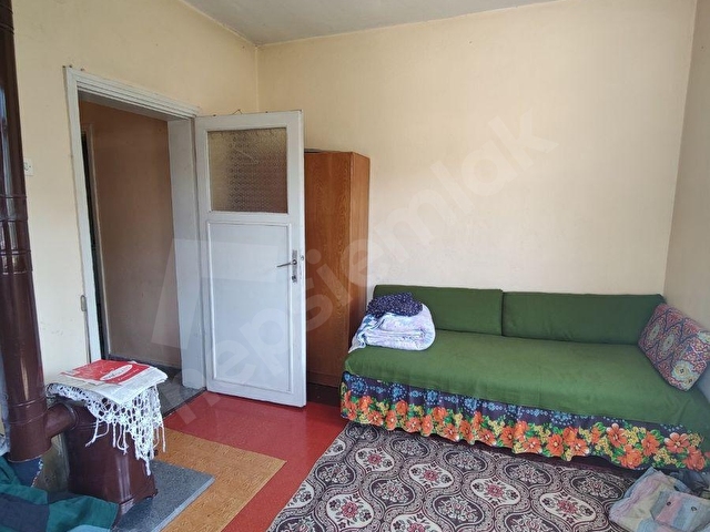 KARABÜK KARTALTEPE MAHALLESİ SATILIK BAHÇELİ ÇFT DAİRELİ 2 KATLI BİNA Şaban DOĞAN EMLAK OFİSİ - Görsel 5