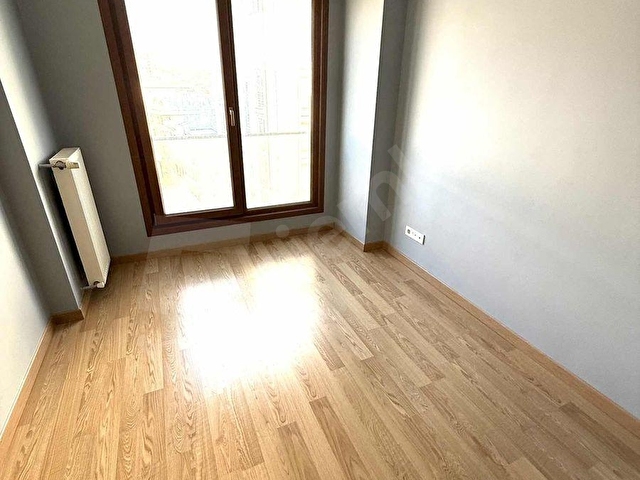 GALAVİA REZİDANSTA 11. KAT METROYA 7 DK 2+1 BOŞ SATILIK DAİRE - Görsel 24