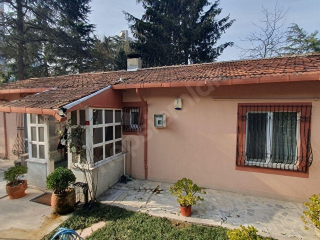 LEVENT, ÇAMLIK CAD./ŞAKAYIKLI SOK. KÖŞEBAŞI 370 m2 ARSALI VİLLA - Görsel 21