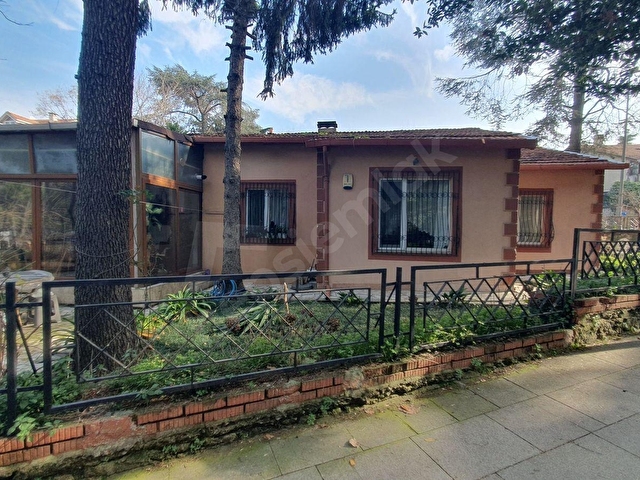 LEVENT, ÇAMLIK CAD./ŞAKAYIKLI SOK. KÖŞEBAŞI 370 m2 ARSALI VİLLA - Görsel 14
