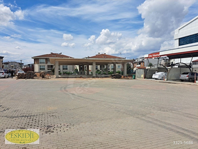 KARTEPE SAPANCAYOLU CADDESİNDE YOLA CEPHELİ KİRALIK İŞ YERİ - Görsel 2