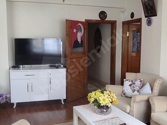 Bağcılar Kemalpaşa Mahallesinde Satılık 150m2 3+1 Daire - Görsel 9