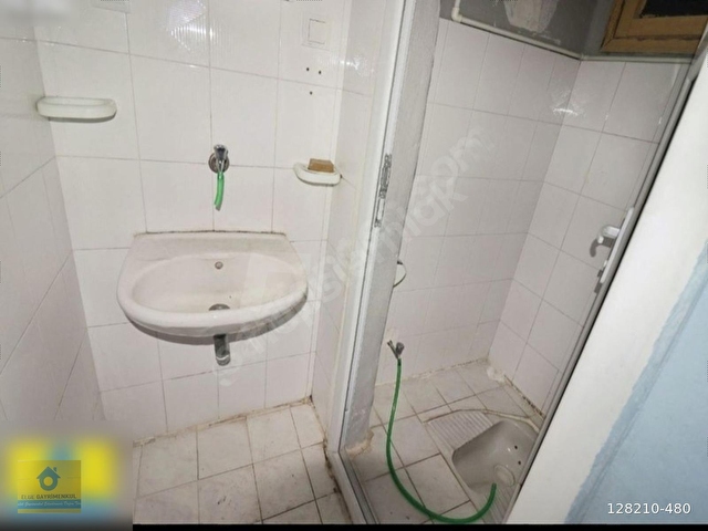 MESUDİYEDE BEŞYOLIŞIKLARINA YAKIN 2+2DAİRE TEKDAİRE FİTATINA İKİ DAİRE KAPILARI AYRI TERASLI - Görsel 20