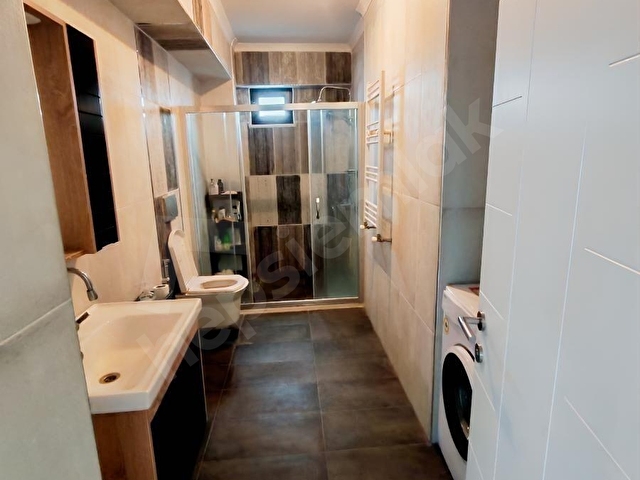 BAŞİSKELE DENİZ MANZARALI DUBLEX TERASLI BÜYÜK 4+1 BOŞ DAİRE - Görsel 16