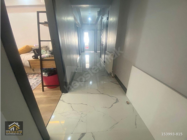 HEMDEM GAYRİMENKULDEN TOPÇU DA EBEVEYN BANYOLU FULL YAPILI ARAKATTA 3+1 SATILIK DAİRE - Görsel 20