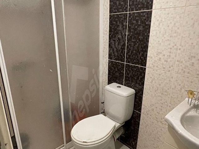 Maçka Valideçeşme de Kiralık 1+1 Giriş Kat Ofise Uygun Daire - Görsel 5