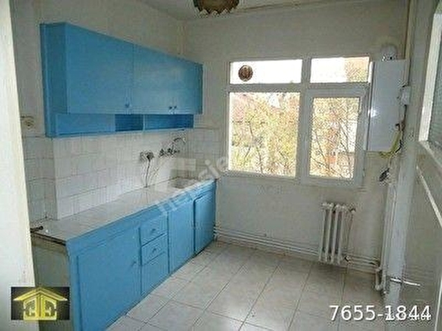 EGEMENDEN MALTEPE DE ANITKABİR YAKINI ARA KAT ÖN CEPHE KOMBİLİ AİLE APARTMANINDA SATILIK 3+1 FERAH.. - Görsel 22