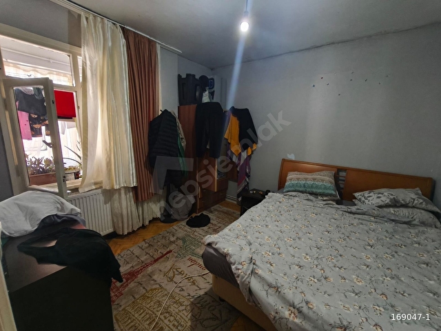 GÜNGÖREN GÜNEŞTEPE MH ESKİ İLGİ HAST.KARŞI SOKAĞINDA4.KAT - Görsel 4