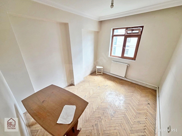 YENİMAHALLEDE 2.KAT KONUMUNDA KİRALIK 2+1 90 M2 DAİRE - Görsel 10