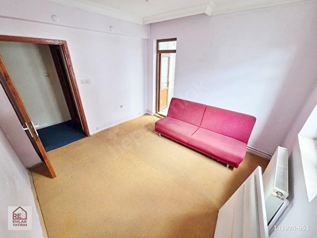YENİMAHALLEDE 2.KAT KONUMUNDA KİRALIK 2+1 90 M2 DAİRE - Görsel 11