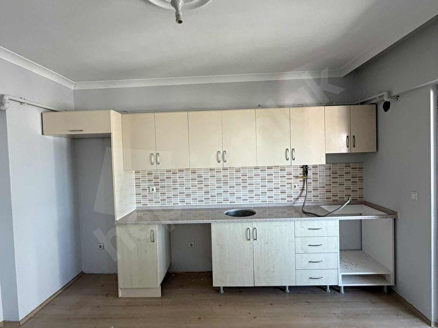 2 NOLU BEŞİRLİDE KİRALIK 4+1 DAİRE - Görsel 17