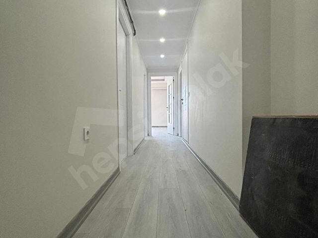 ARŞ YAPIDAN FULL KREDİLİ LÜX KONSEPT 2+1 90 M2 SIFIR ARA KAT ! - Görsel 11