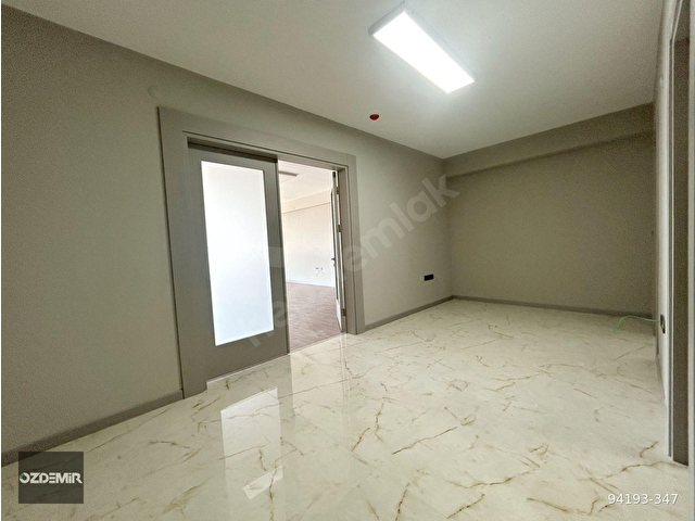 EDREMİT ÖZDEMİR PLAZADA KİRALIK 116 M2 KAT OFİSİ - Görsel 21