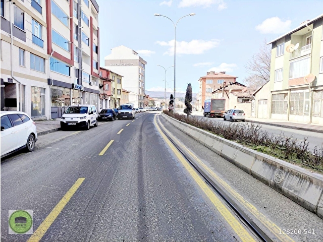 BUEWOdan /BOZÜYÜK ÇARŞI MAH. ATATÜRK CADDESİnde /70 m² /DÜKKAN - Görsel 10