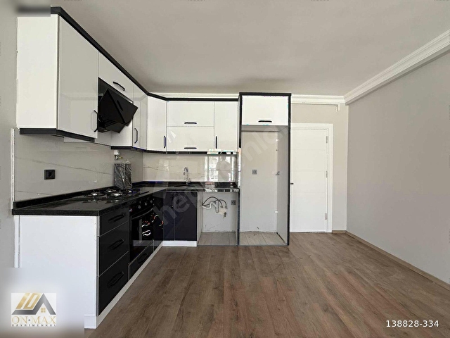 ONMAX BURHANİYE MERKEZDE SATILIK SIFIR 4+1 200 M2 DUBLEKS DAİRE