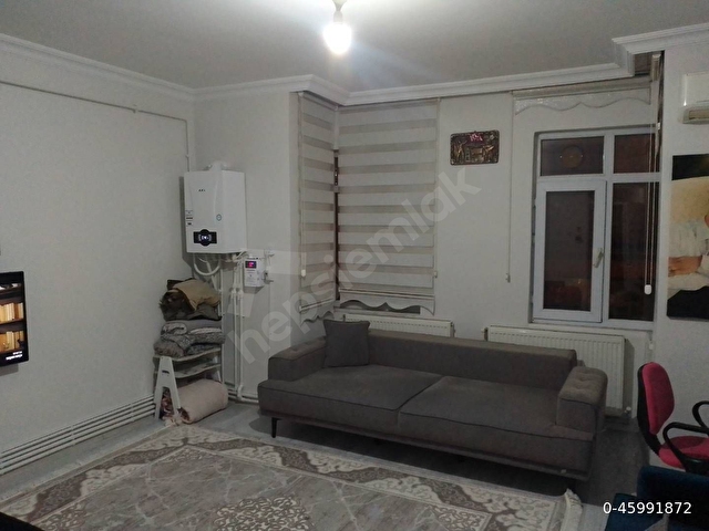 balıkesir ,bandırma Edincikmahallesi  meydanda 2+0 daire  dogalgazlı içi dışı sıfır yapılı - Görsel 5
