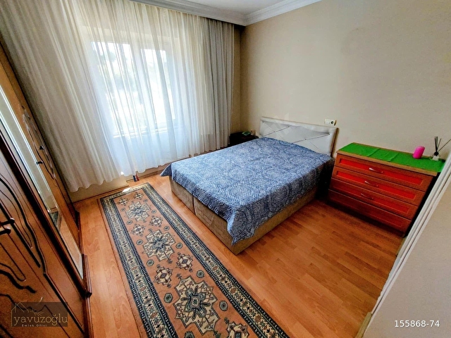 Aile Apartmanında, Çift Balkonlu ve Eşyalı Kiralık 3+1 Daire - Görsel 9