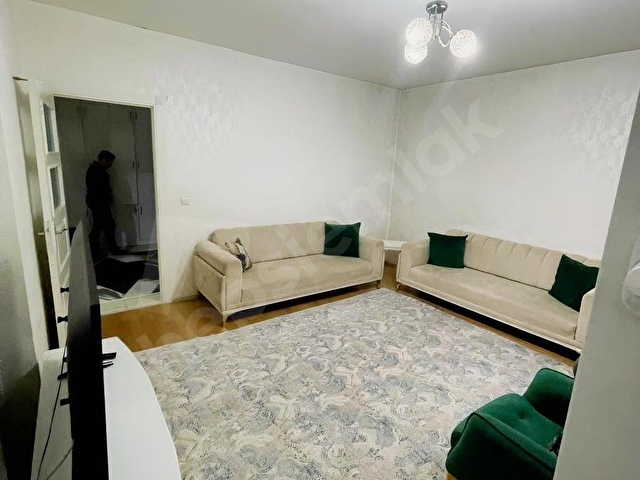 ÇAMLICA KONUTLARINDA ARAKAT 2+1 KREDİYE UYGUN DAİRE