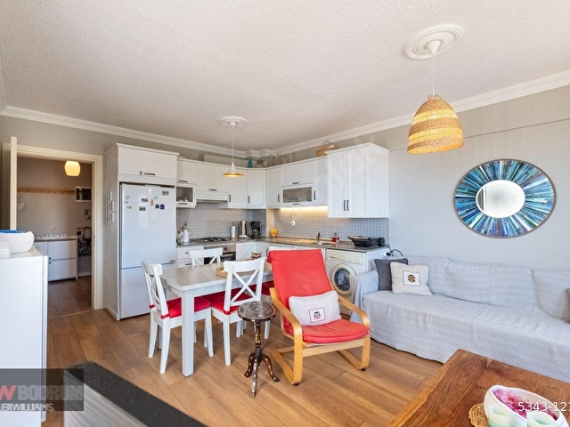 Bodrum Yalıkavakda Deniz Manzaralı 2+1 Çift Banyolu Flat Daire - Görsel 5