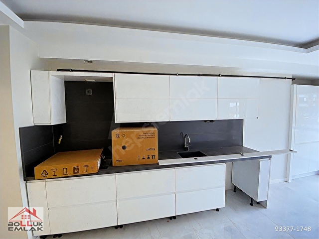 KIZILYERDE SİTE İÇERİSİNDE 4+1 220 M2 ASANSÖRLÜ LÜKS DAİRE - Görsel 3