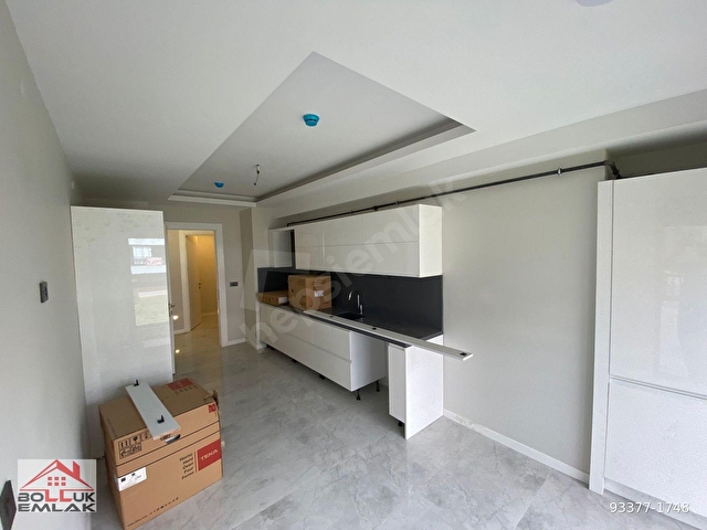 KIZILYERDE SİTE İÇERİSİNDE 4+1 220 M2 ASANSÖRLÜ LÜKS DAİRE - Görsel 4