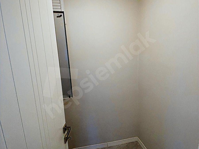 KIZILYERDE SİTE İÇERİSİNDE 4+1 220 M2 ASANSÖRLÜ LÜKS DAİRE - Görsel 18