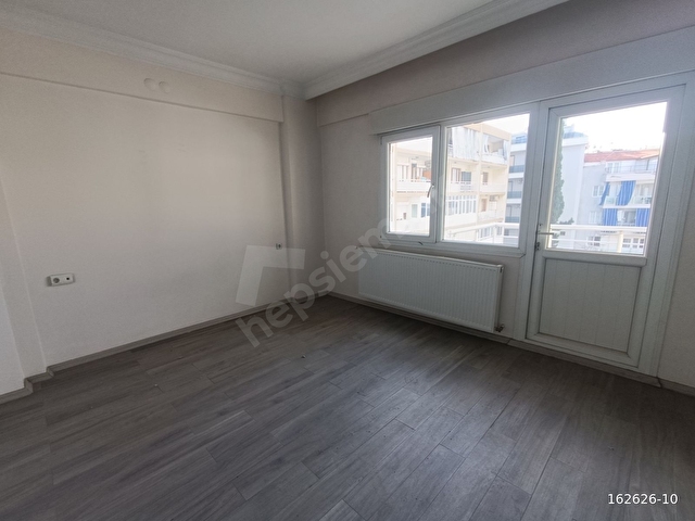 SALİHLİ ÇALIŞKAN EMLAKTAN KİRALIK 2+1 ÇARŞI MERKEZİNDE DAİRE - Görsel 5