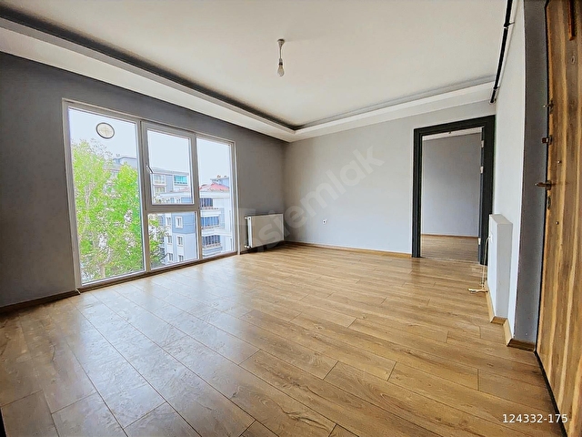 UZMANDAN SAHİLE 5 DAKİKA TRAMVAY ALTINDA KİRALIK 1+1 DAİRE - Görsel 4