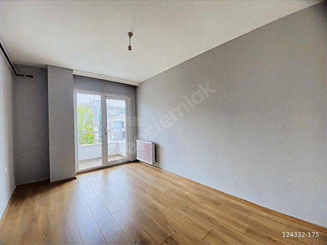 UZMANDAN SAHİLE 5 DAKİKA TRAMVAY ALTINDA KİRALIK 1+1 DAİRE - Görsel 14