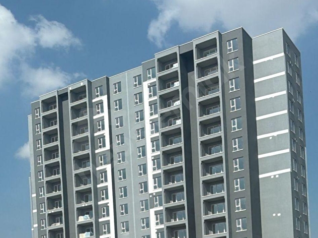 ACİLLLL !!!!! SATILIK YUKARI YURTÇUDA FIRSAT DAİRE