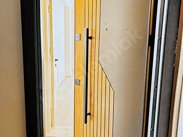 GÜZELYALIDA ARAKAT FULL YAPILI SATILIK DAİRE - Görsel 17
