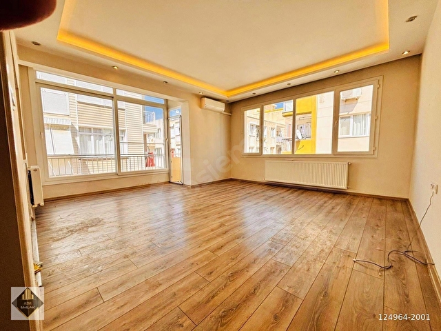 GÜZELYALIDA ARAKAT FULL YAPILI SATILIK DAİRE
