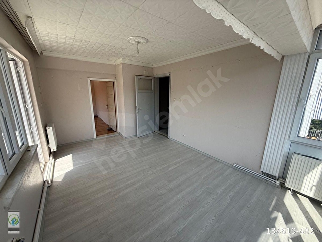TOPRAKLIKDA ACİL  SATILIK 2+1 BALKONLU DAİRE - Görsel 4