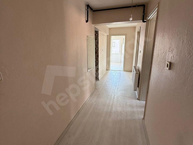 TOPRAKLIKDA ACİL  SATILIK 2+1 BALKONLU DAİRE - Görsel 6