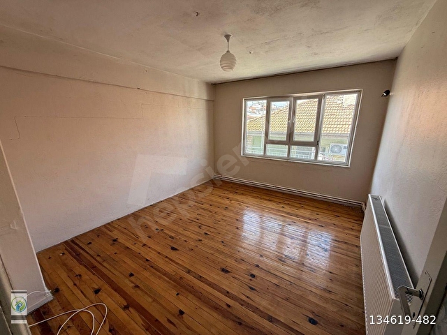 TOPRAKLIKDA ACİL  SATILIK 2+1 BALKONLU DAİRE - Görsel 15