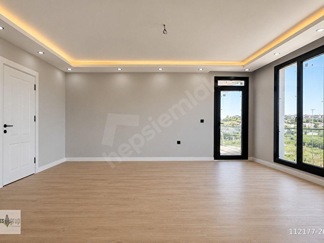 BEYLİKDÜZÜ MERKEZDE KISA KATLI DENİZ MANZARALI DUBLEKS DAİRE - Görsel 4