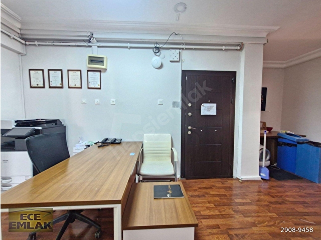 Kozyatağı Kiralık Ofis Bayar Cad. Metro 5dk İş Merkezinde - Görsel 25