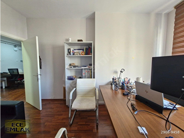 Kozyatağı Kiralık Ofis Bayar Cad. Metro 5dk İş Merkezinde - Görsel 12