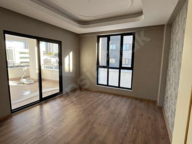 FISTIKLIK MAHALLESİNDE SATLIK 3,5+1 ULTRA LÜKS DAİRE - Görsel 9