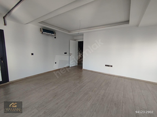 Borsa Yolu Üzeri Site İçinde Kiralık 3+1 Geniş Dubleks - Görsel 8
