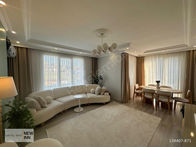 Beylikdüzü 3+1 Satılık Daire Otoparklı Sitede (Eşyasız)